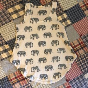 Elephant pattern tank